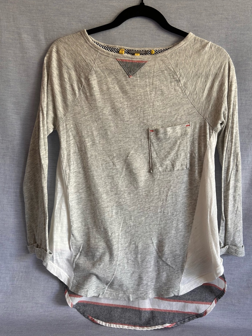 Anthropologie Light Heather Gray Long Sleeve High Low Top|College|Nautical